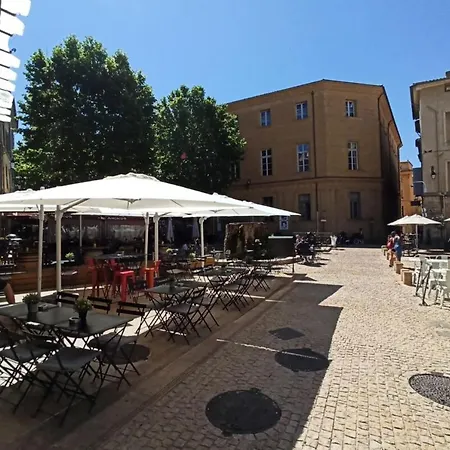 Appartamento Furnished In The Heart Of The Close To The Amenities